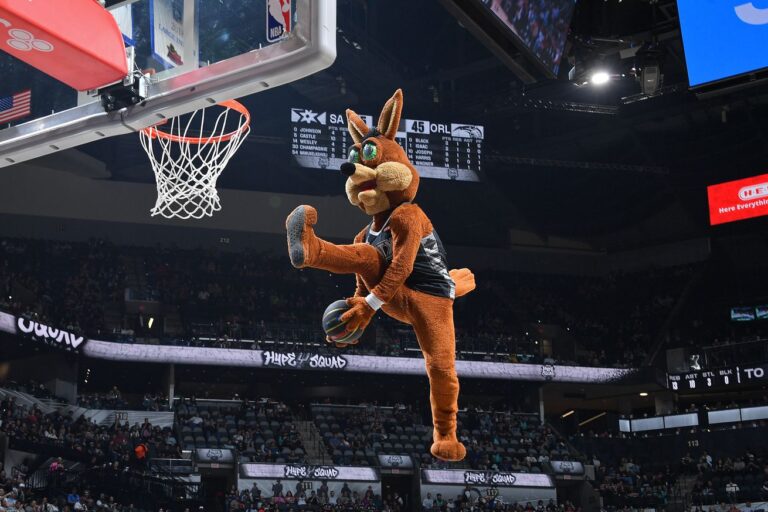 San Antonio vs Orlando, Final Score: Spurs fade late as Magic win 116-105