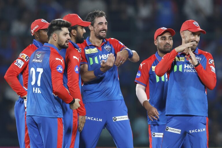 Starc's three wickets restrict KKR to 204