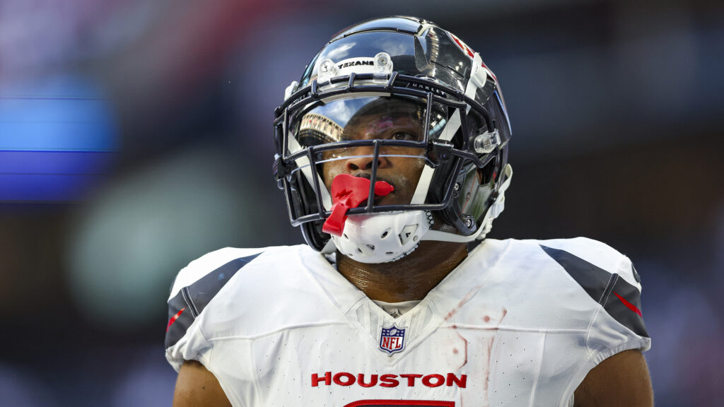 Steelers sign ex-Super Bowl champion WR to a one-year deal