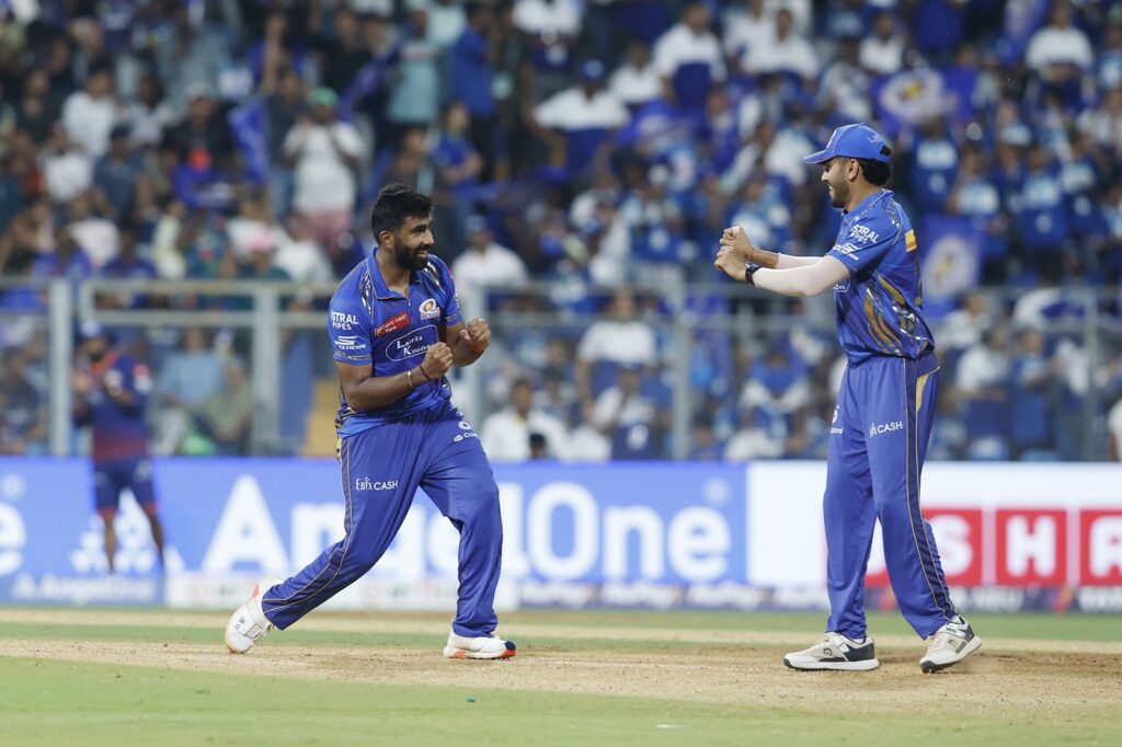 Suryakumar and Bumrah dazzle in MI's fifth straight win