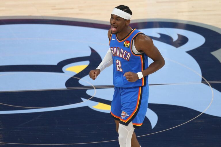 Thunder sweep Grizzlies with ragged Game 4, 117-115