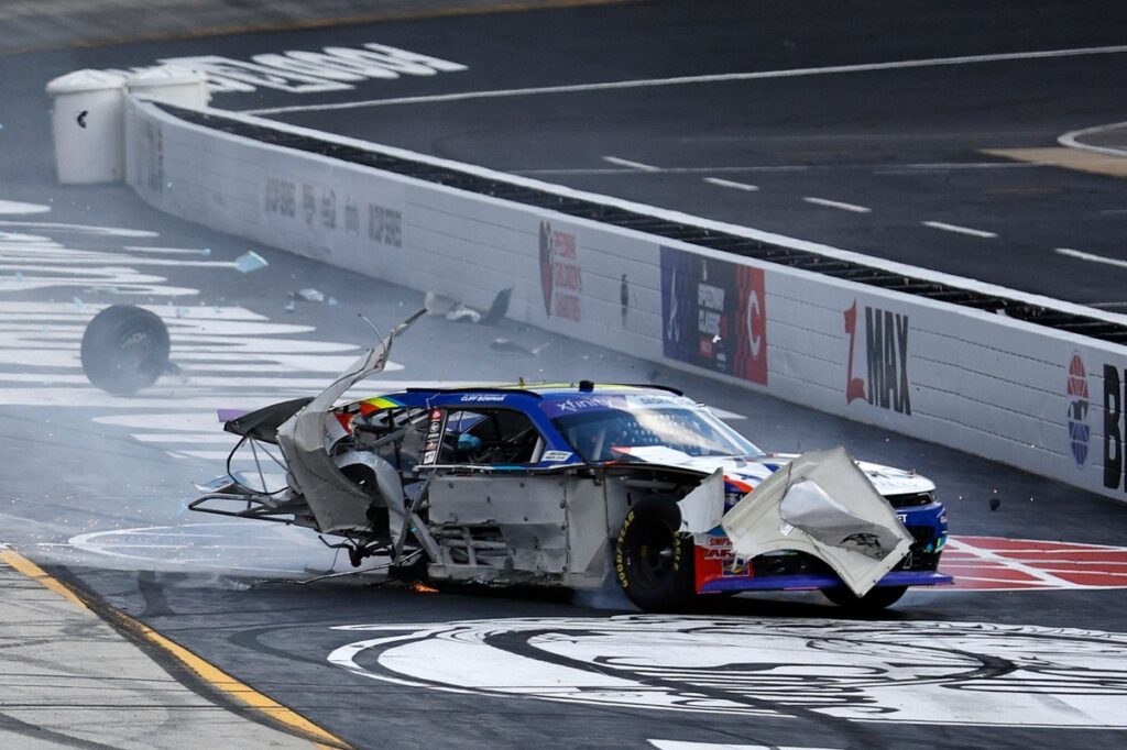 Violent crash forces stoppage in NASCAR Xfinity race at Bristol