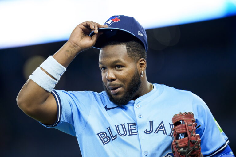 Vladimir Guerrero Jr. agrees to monster $500 million Blue Jays contract extension