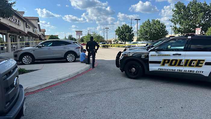 1 dead, another detained after road rage incident on far North Side, SAPD says