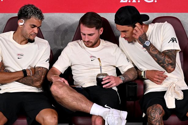 Alexis Mac Allister injury latest as Arne Slot confirms Liverpool boost near