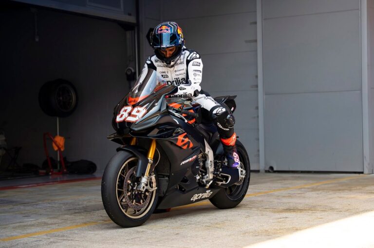 Aprilia top brass suggests Jorge Martin may be happy to stay