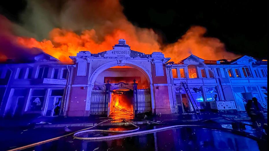 Battle over the Black Sea: Russia, Ukraine strike top resort cities