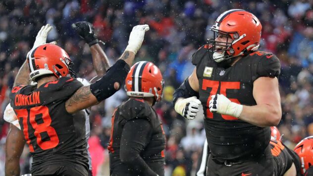 Bucs Make Another Big Throwback Uniform Announcement