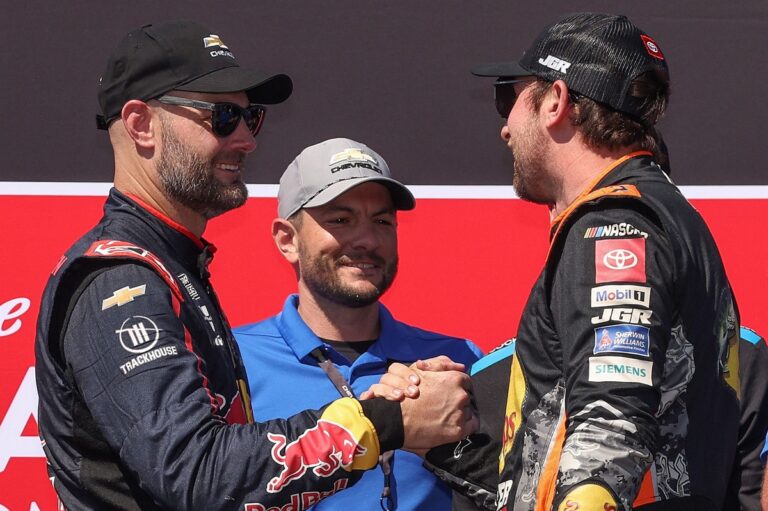 Chase Briscoe compares 'unbelievable' SVG to Michael Jordan in his prime