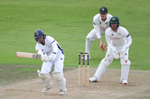 Felix Organ hundred averts drama but Hampshire remain in trouble