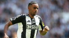 Isak wants to explore move away from Newcastle