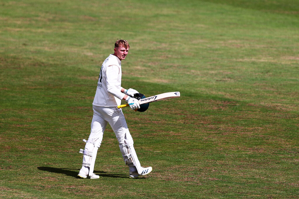 James double-century bags maximum batting points for Nottinghamshire