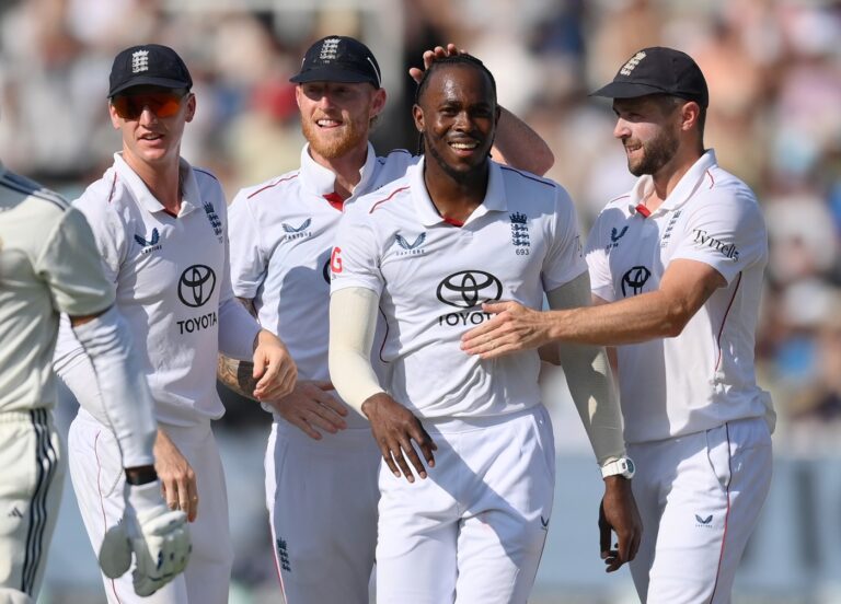 Jofra Archer: 'I will do everything in my power to be on plane to Australia'
