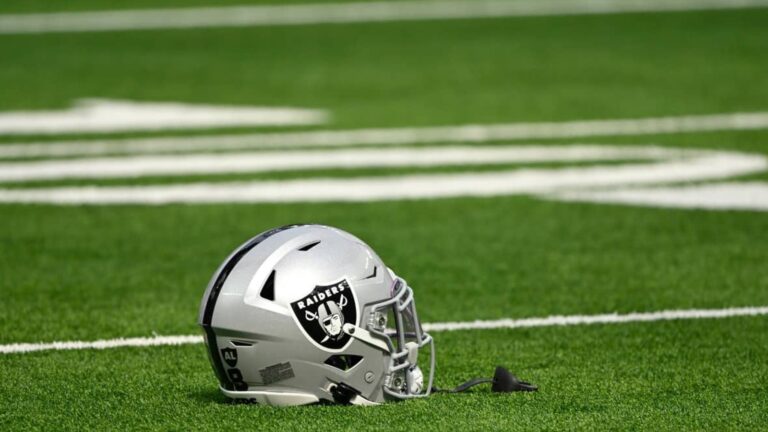 Las Vegas Raiders Warned To Avoid Top Free Agent