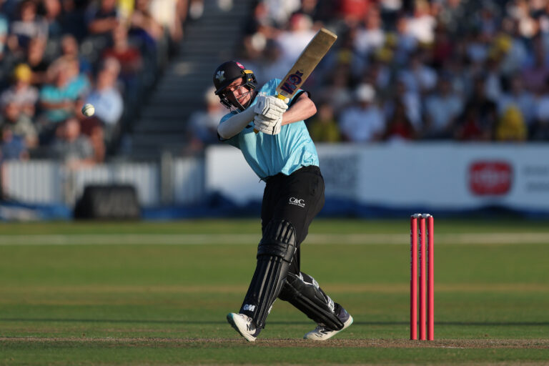 Lawrence's Blast best drives Surrey in 223-run chase