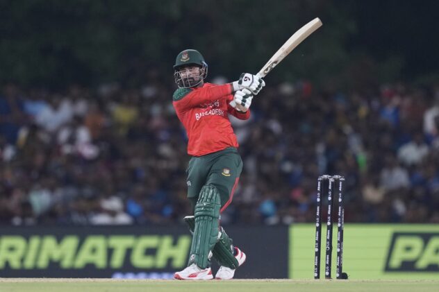 Litton, Shamim lead Bangladesh's rout of Sri Lanka