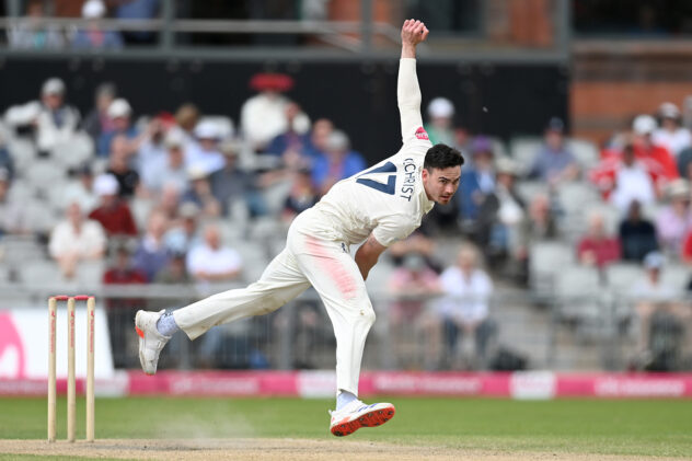 Nathan Gilchrist agrees Warwickshire move, Tom Price heading to Sussex