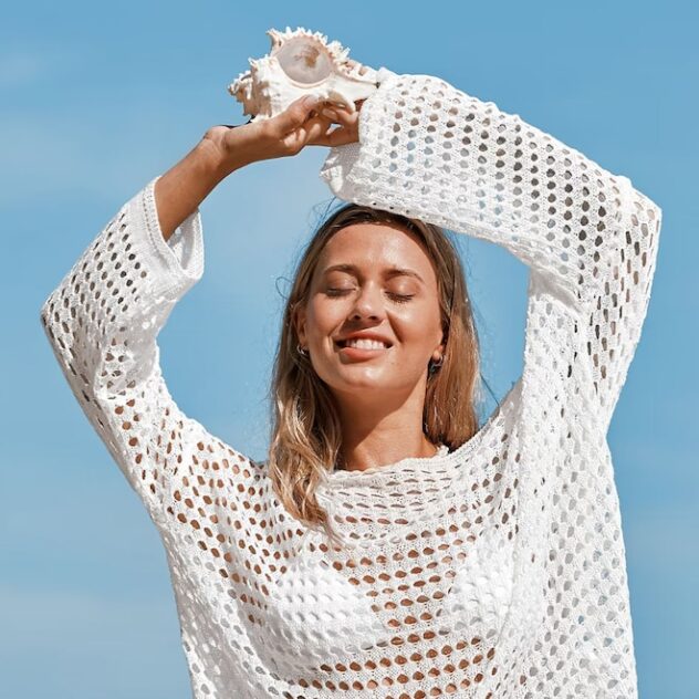 Ponchos Are The Latest Summer Trend, These Are The Cutest Ones To Rock