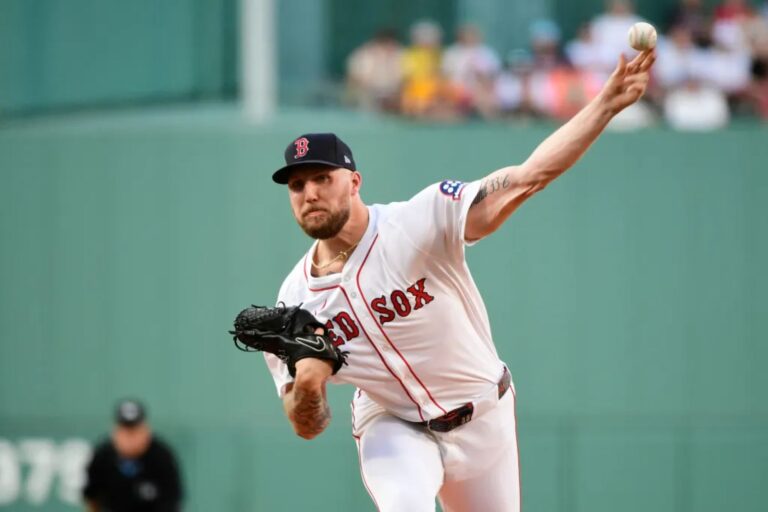 Rays vs. Reds Sox predictions, odds: MLB picks, best bets Saturday