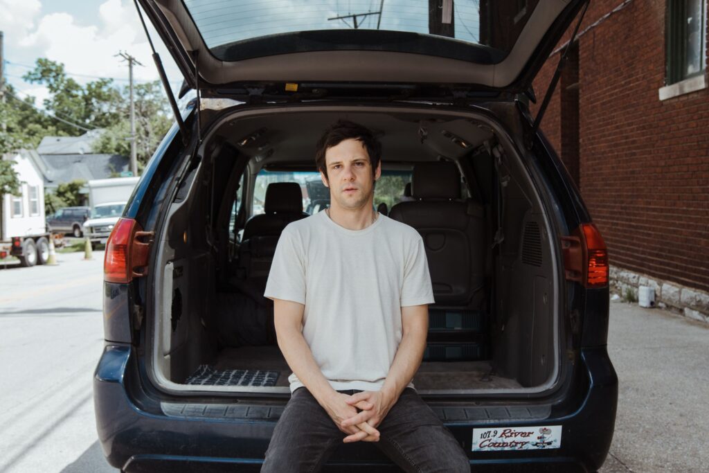 Ryan Davis & the Roadhouse Band Announce Tour, Share Video for New Song: Watch