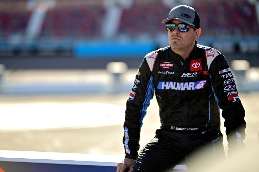 Stewart Friesen suffers fractured pelvis and broken leg in terrifying crash