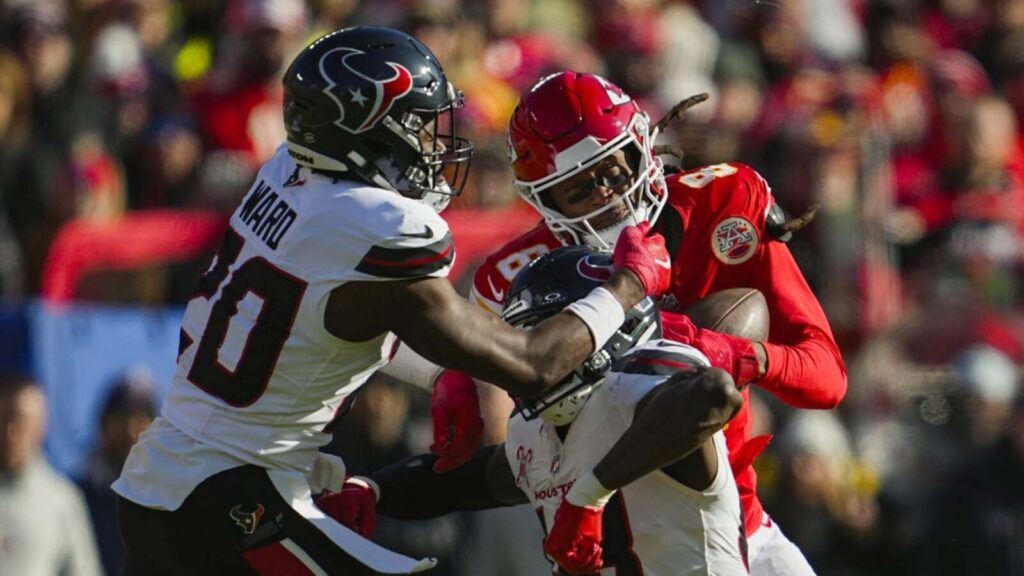 Texans taking S Jimmie Ward's status 'day by day'