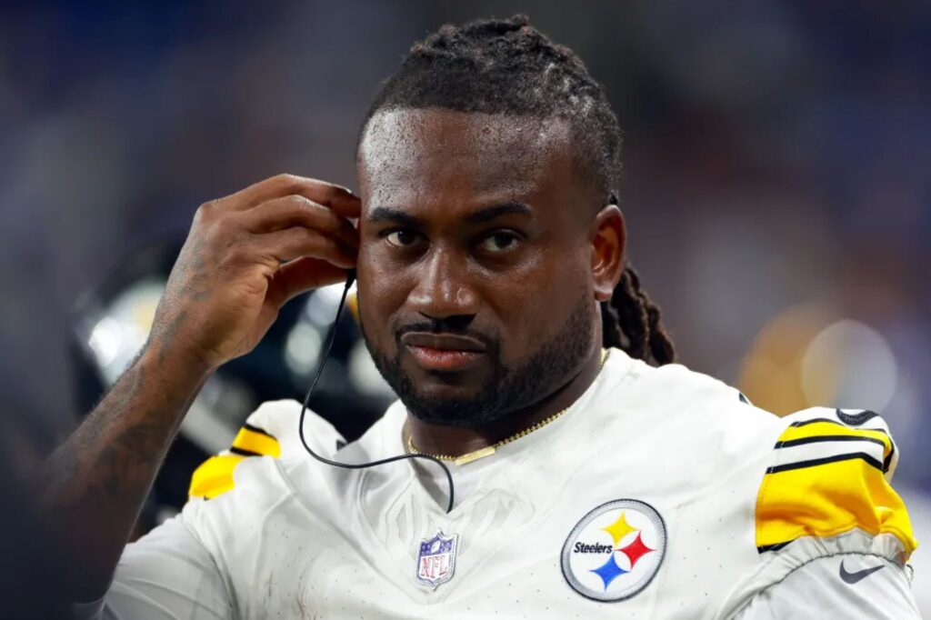‘Washed up’ veteran Cordarrelle Patterson announces Steelers cut him on day off