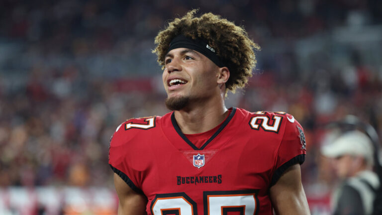 Zyon McCollum’s Agent In Tampa Looking To Get Bucs CB Paid