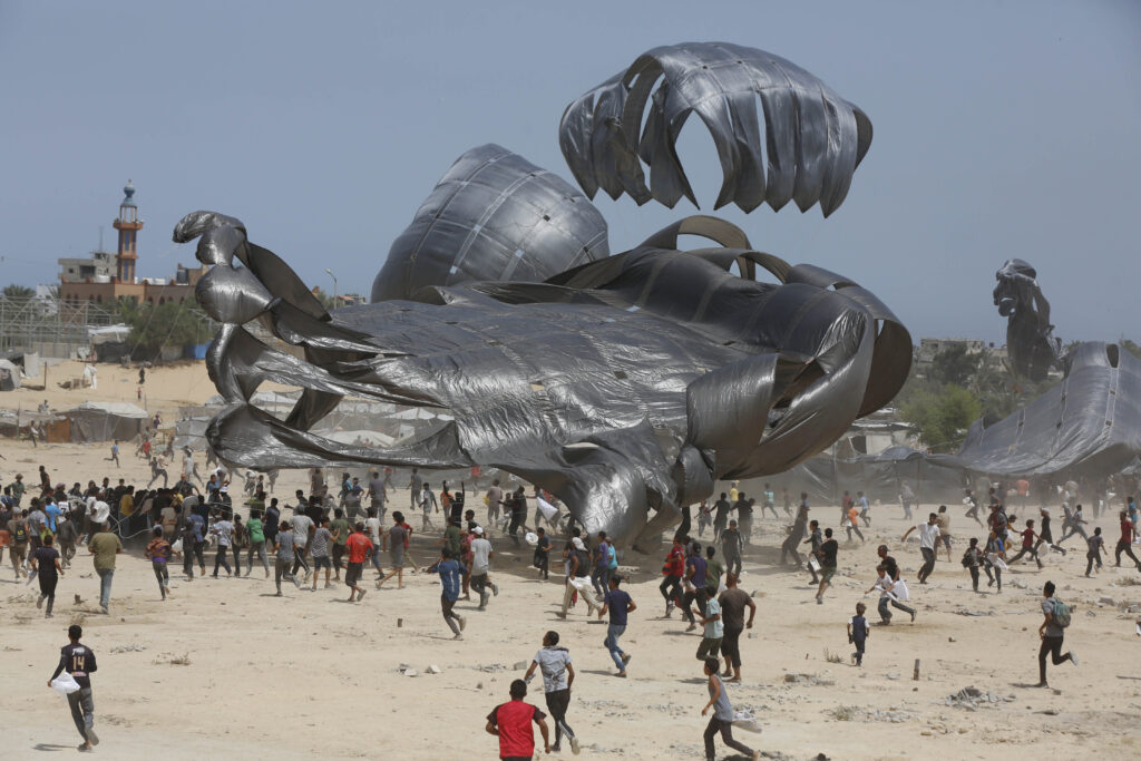 Airdropped Aid Is Crushing Starving People in Gaza