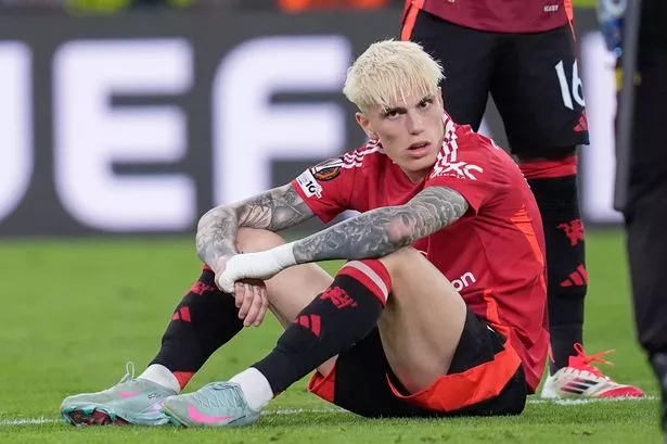 Alejandro Garnacho sends Man United cryptic message as Enzo Maresca makes Chelsea transfer call