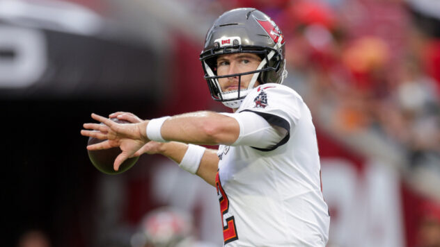 Buccaneers Waiving QB Kyle Trask With Injury Designation