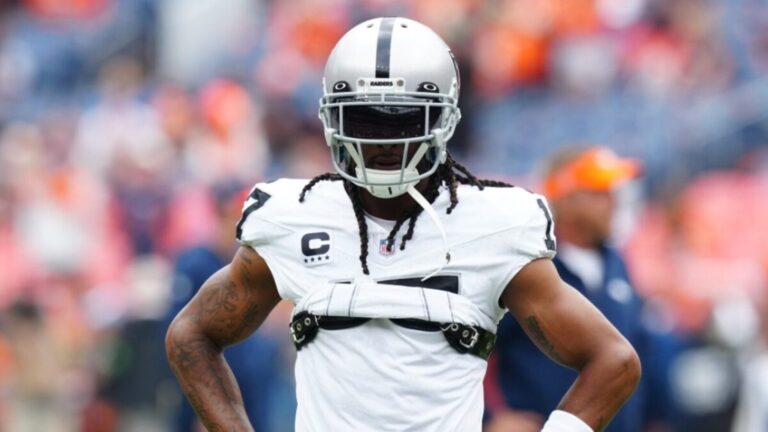 Davante Adams Doesn’t Trust Travis Hunter to Play Both Offense and Defense in the NFL