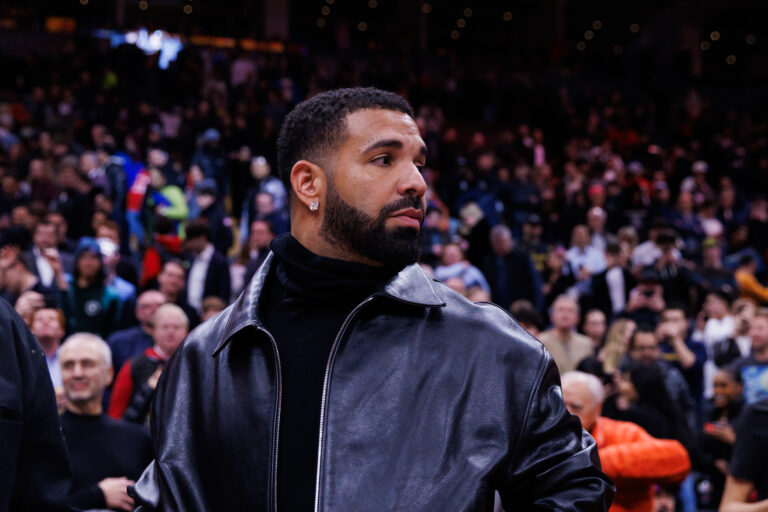Drake received Iceman jersey