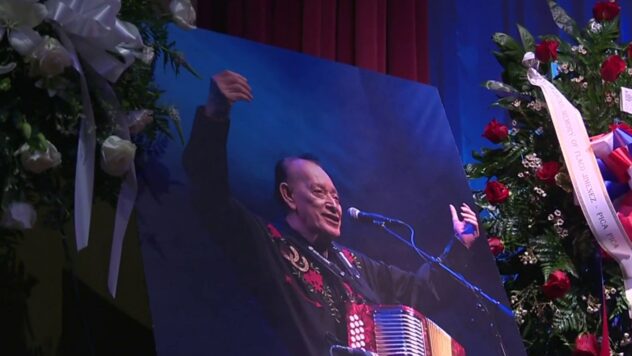 Flaco Jimenez’s legacy celebrated in San Antonio as fans and family pay tribute