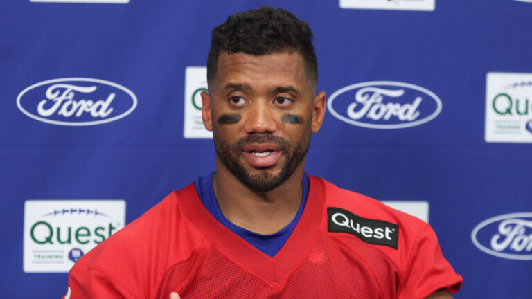 How Buccaneers' Baker Mayfield, Giants' Russell Wilson feel about playing in preseason games