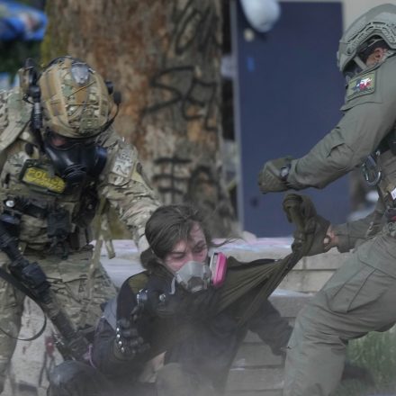 ICE Removes Spanish-Language Training Requirement for New Recruits