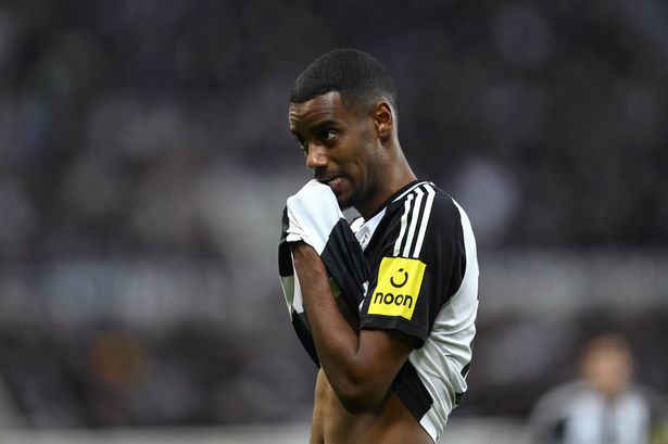 Liverpool told exactly what it must do if Alexander Isak transfer does not happen