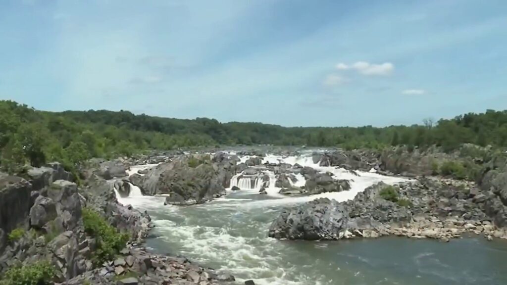 National Park Service to waive entry fees to all its parks on Monday