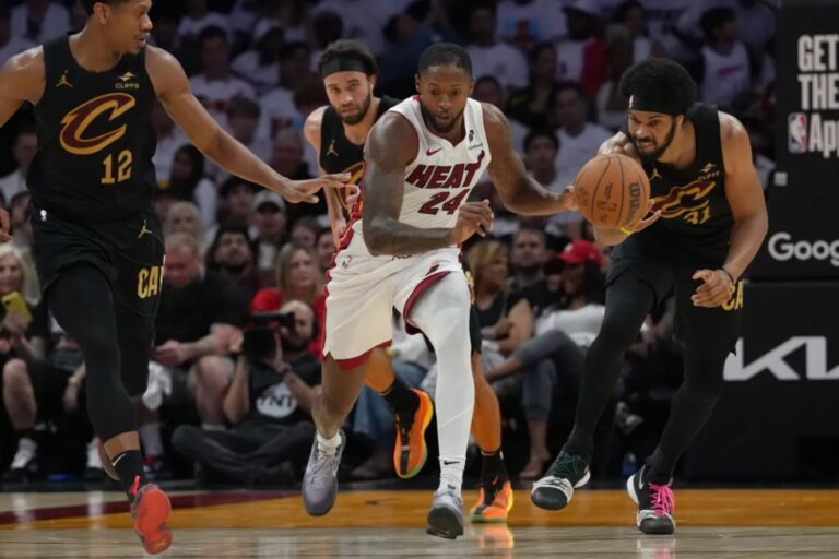Nets acquire Haywood Highsmith in trade with far-out draft implications