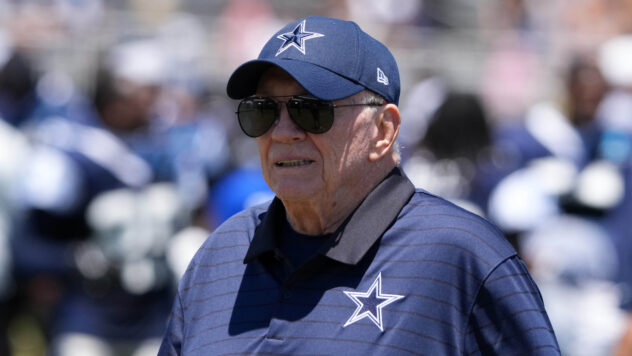 Nightmare Scenario For Steelers Developing After Jerry Jones Refuses To Open Up His Checkbook
