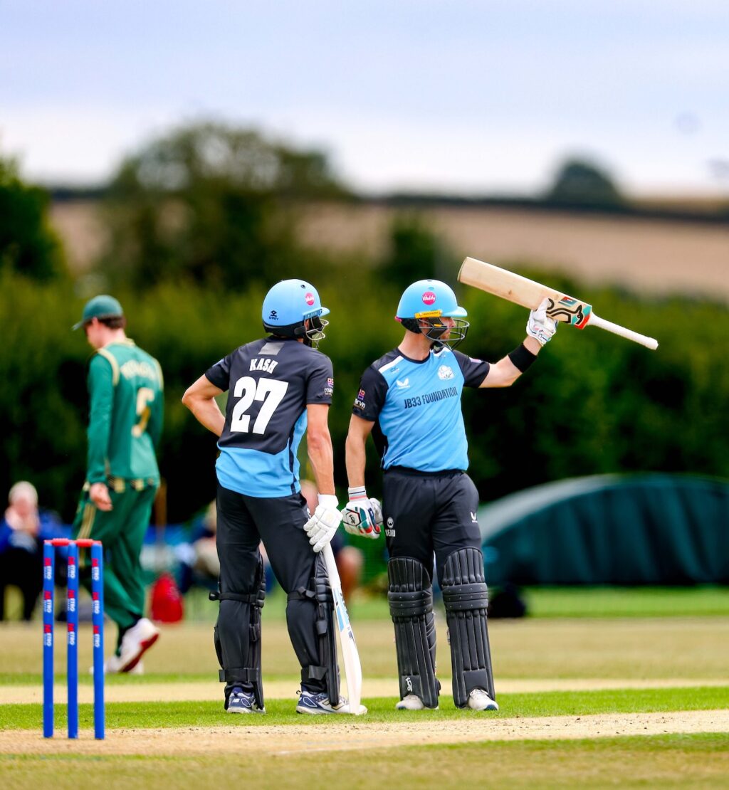 Outlaws conjure astonishing comeback to tie with Rapids