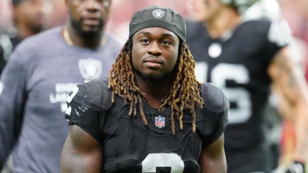 Raiders rookie RB Ashton Jeanty reacts to ‘welcome to the NFL moment’