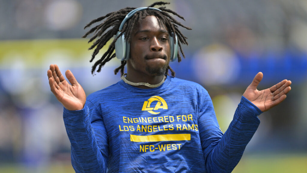 Rams cut trade candidate, set 53-man roster