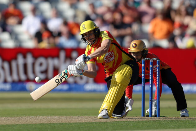 Sciver-Brunt's 64 not enough as Rockets stuck on launchpad