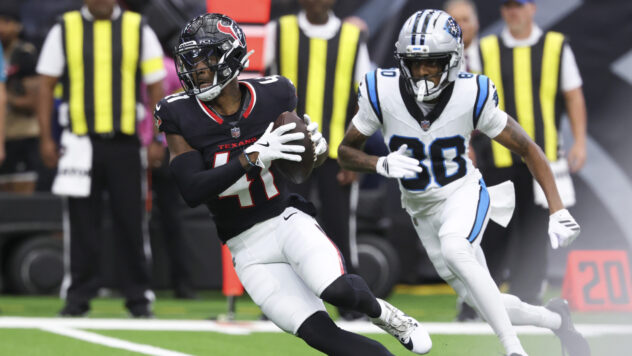 Texans Officially Sign 15 To Practice Squad