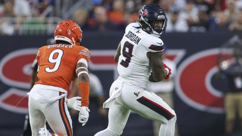 Texans place TE Brevin Jordan (knee) on injured reserve