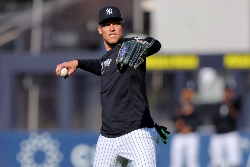 Aaron Judge finally returns to right field in positive Yankees sign