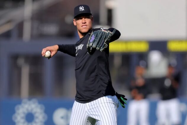 Aaron Judge finally returns to right field in positive Yankees sign