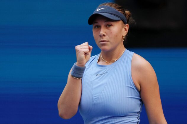 Amanda Anisimova gets convincing Iga Swiatek revenge to reach US Open semifinals