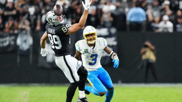Analyst Sends Warning To Raiders: Brock Bowers Is Ruining Ashton Jeanty’s Rookie Year